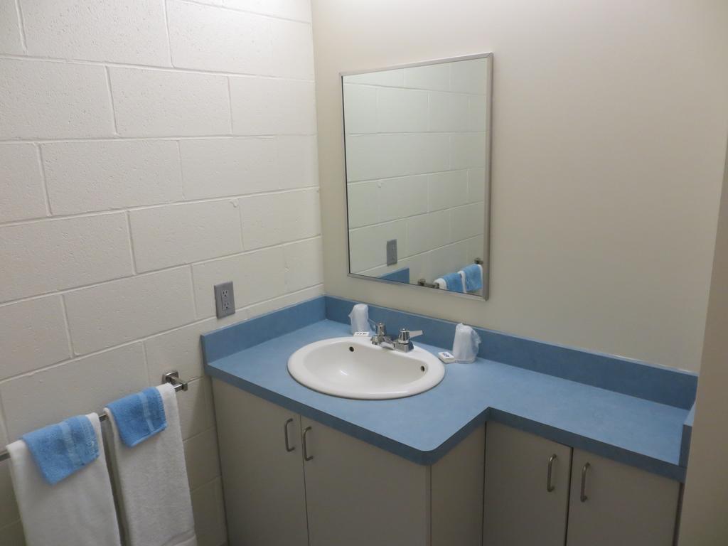 Unb Saint John Summer Hotel Kamer foto
