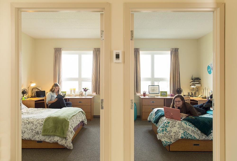 Unb Saint John Summer Hotel Buitenkant foto